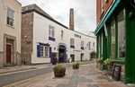 The building of the Plymouth Gin distillery (© Gernot Keller, CC BY 3.0)